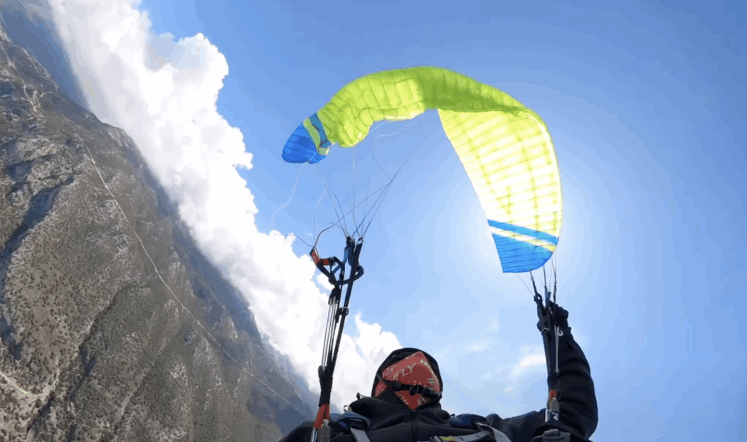 paragliding siv asymetric collapse